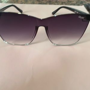 Stylish good looking Quay sunglasses